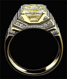 Кольцо эксклюзивное односплавное с квадратным жёлтый бриллиантом в стиле арт - деко. Вес - от 10 г.