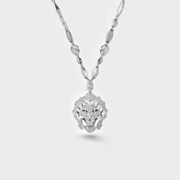 Колье эксклюзивное из белого сплава с бриллиантами в форме льва в стиле модерн.  Вес - от 35 г.